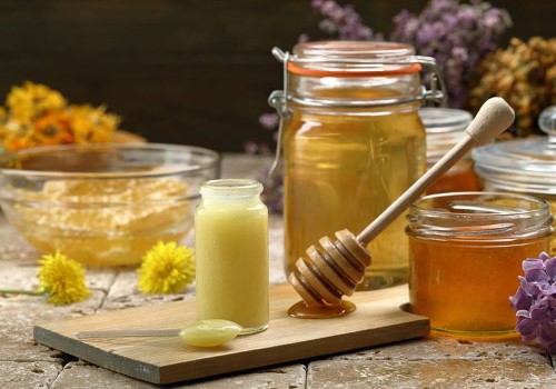 https://shp.aradbranding.com/قیمت عسل طبیعی خیراندیش با کیفیت ارزان + خرید عمده